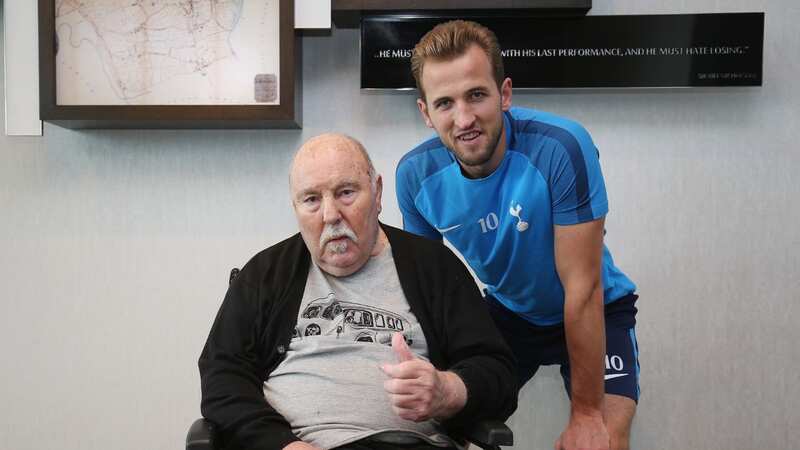Harry Kane poses with Jimmy Greaves during a meeting in 2017 (Image: Tottenham Hotspur FC via Getty Images)