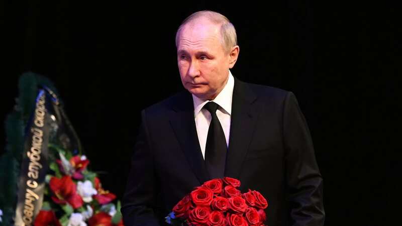 Putin attends funeral of dictator while thousands of Russians killed in war