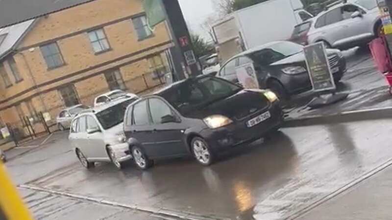 A car has been filmed shunting another from behind (Image: @TheLiberal_ie/Twitter)