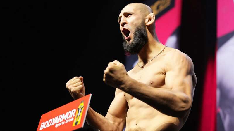 UFC legend raises "worrying" concern for rising star Khamzat Chimaev