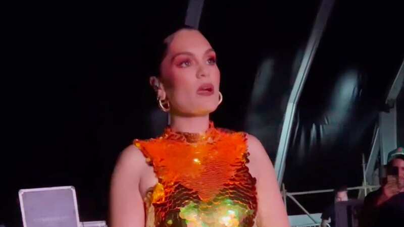 Jessie J breaks down in tears as she recalls struggling to perform in pregnancy