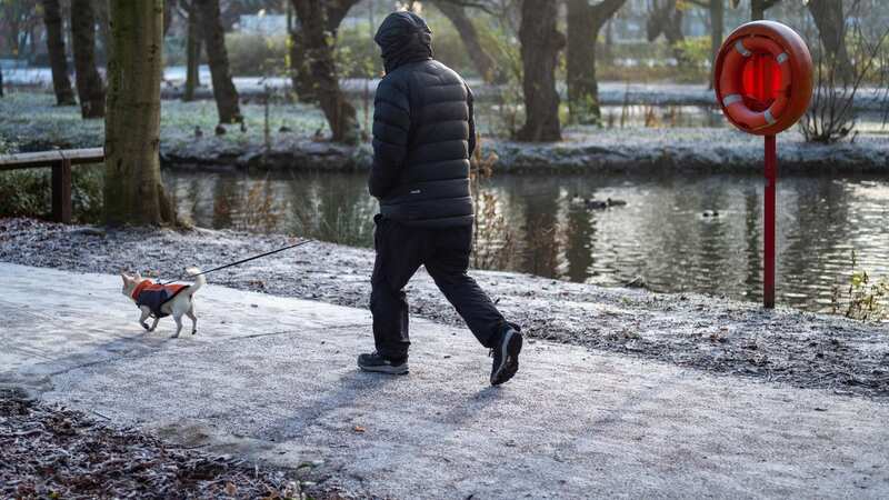 Snow to fall 10in deep amid -10C lows today with freezing fog warnings