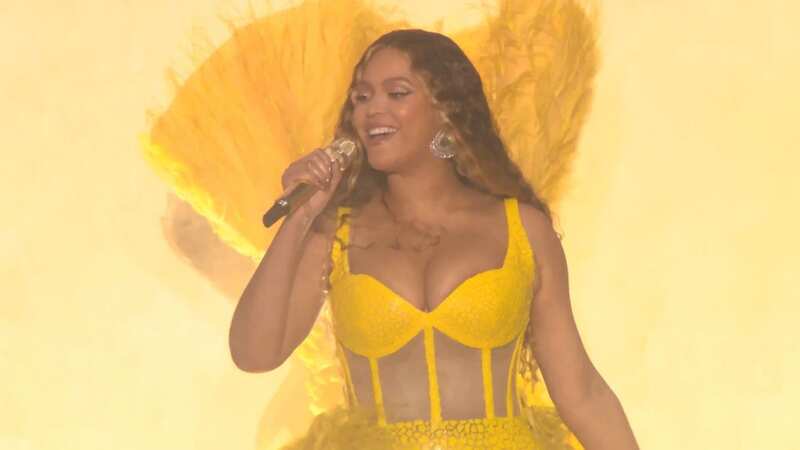 Beyonce performs for the first time in three years at 