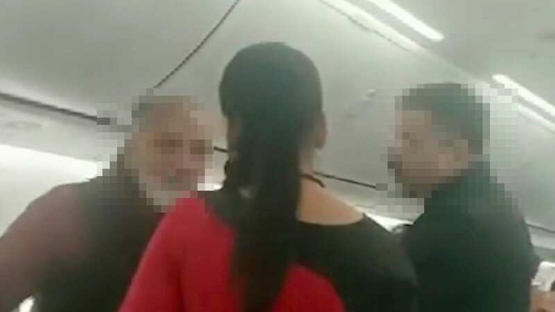 Passenger kicked off flight after 