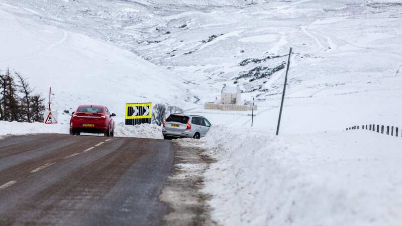 Snow warning for UK with blizzard conditions to hit and temperatures plummet
