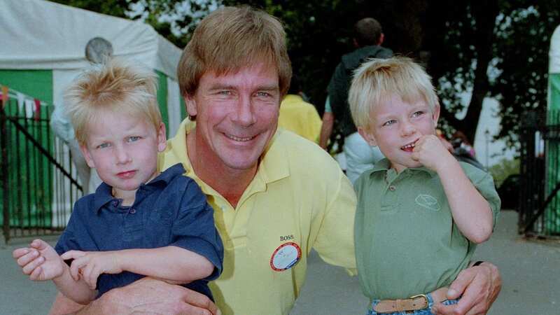 F1 legend James Hunt with sons Tom and Freddie in September 1990 (Image: Alan Davidson/REX/Shutterstock)