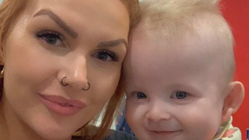 Ashleigh Bamber and her baby son Rowan-George Woodruff, who was born with atresia (Image: Ashleigh Bamber / SWNS)