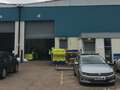 Furious Evri drivers refuse to deliver parcels with dramatic stand-off at depot qhxidiqxkiqehinv