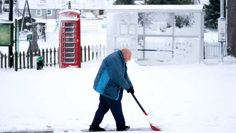 A freezing front travelling from the northwest is expected to herald wintry showers (Image: PA)