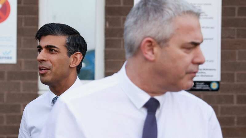 Rishi Sunak and Steve Barclay were slammed by Labour (Image: Getty Images)