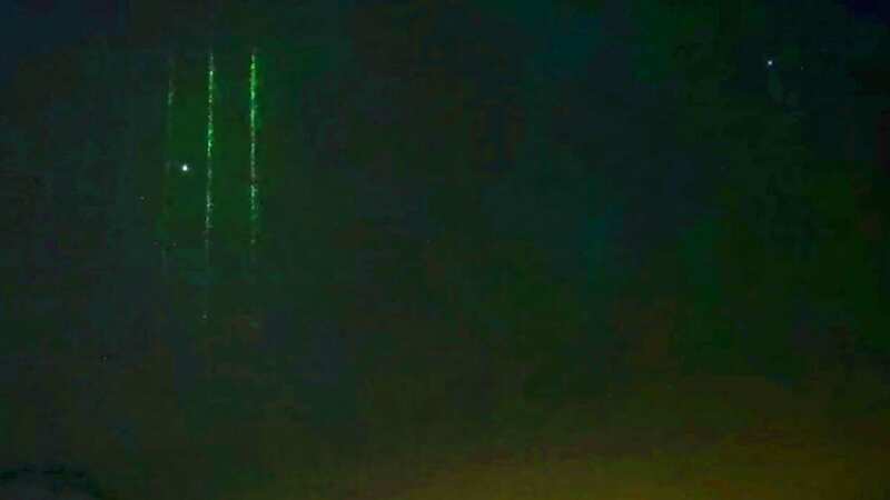Mystery wall of green lasers spotted in Hawaii - and China could be behind it