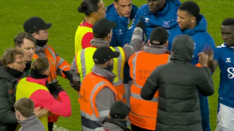 Nunez waded into Merseyside derby bust-up despite being subbed to remind Everton