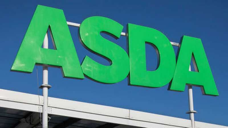 Asda shoppers are rushing to buy the White Fawn Meadow 12-piece Dinner Set (Image: Asda)
