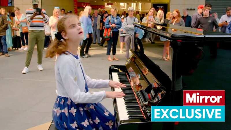 Blind and neurodiverse teen, 13, leaves onlookers in tears with piano talent