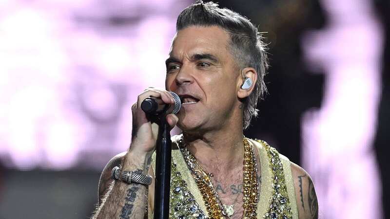 Robbie Williams left perplexed as fan 