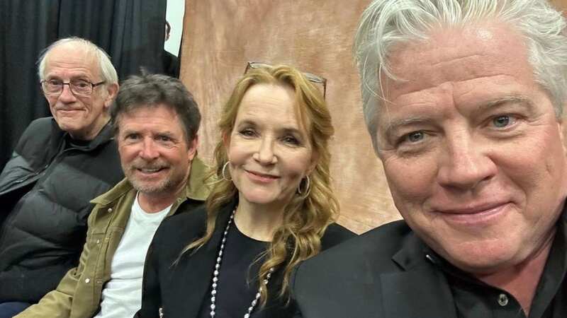 Back to the Future cast sends fans into frenzy with ultra rare reunion selfie