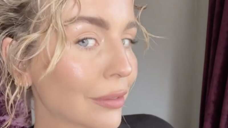 Want to achieve the perfect pout without filler? Then look no further than ex TOWIE star Lydia Bright!