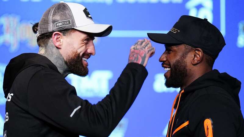 Floyd Mayweather meets rival Aaron Chalmers in first face-off ahead of fight