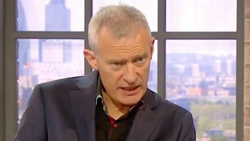 Jeremy Vine fumes at cyclists being blamed as he supports Dan Walker after crash