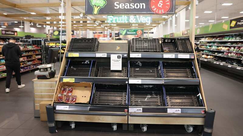 Supermarket shelves have been bare in recent days (Image: Ian Vogler / Daily Mirror)