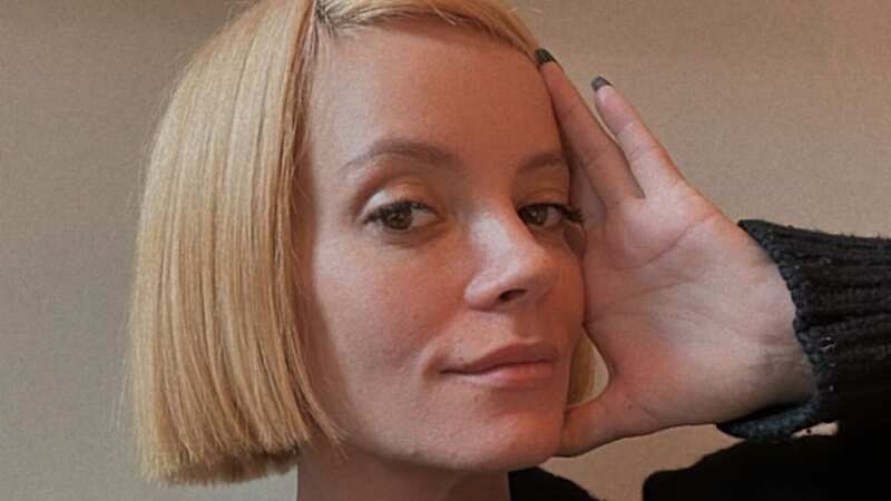 Lily Allen announces break from social media so she can honour work commitments
