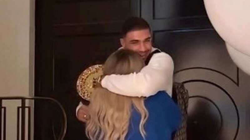 Tommy Fury was treated to a huge welcome home by Molly-Mae (Image: Molly-Mae/Instagram)