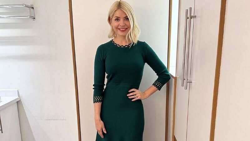 Holly Willoughby wore the Hobbs midi dress on This Morning (Image: Instagram/@hollywilloughby)