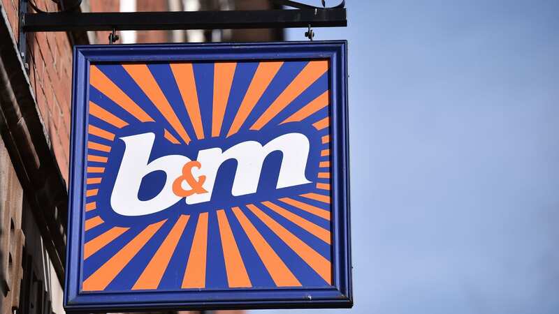People are rushing down to the B&M closing sale (Image: Getty Images)