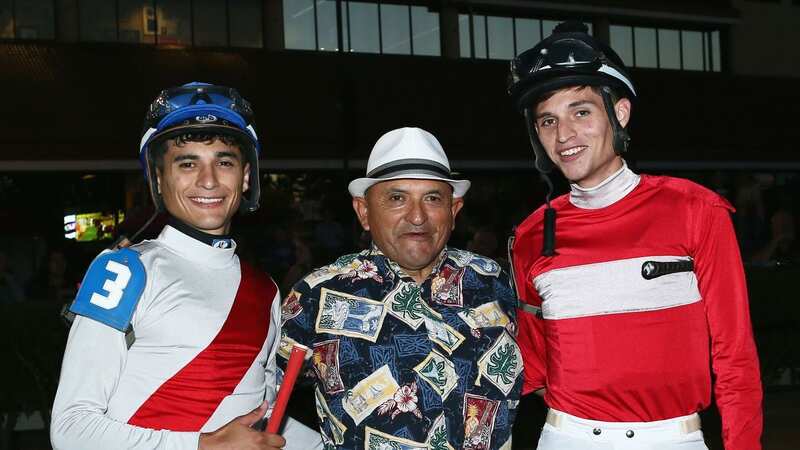 Alex Canchari (left) with father Luis and brother Patrick (Image: @CBYTrackFlack/Twitter)