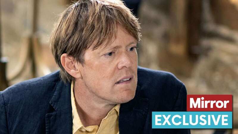Beyond Paradise first look as Humphrey desperate to find missing family
