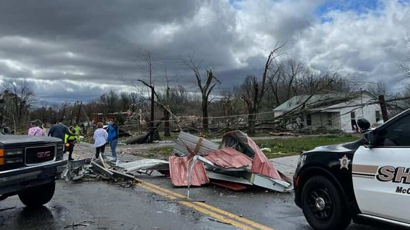 Damage in McCracken County, Kentucky (Image: @NbergWX)