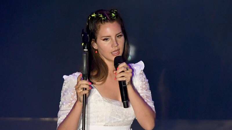 Lana Del Rey threatens to pull out of Glastonbury following line-up backlash