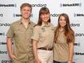 Steve Irwin's children encouraging mum to try dating apps years after his death eiqeeiqtuithinv