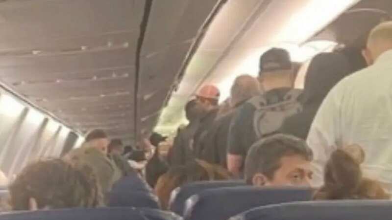 During the approach, the wings were shaking, and two people vomited, passengers said