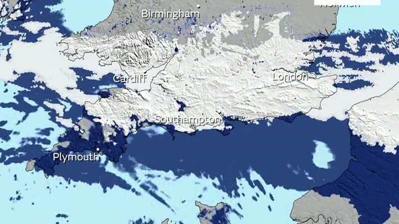 The moment swathes of the UK is hit by snow and sleet (Image: Met Office)