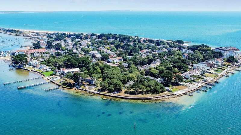 Sandbanks has become the most expensive place to live in the world (Image: Fine & Country)