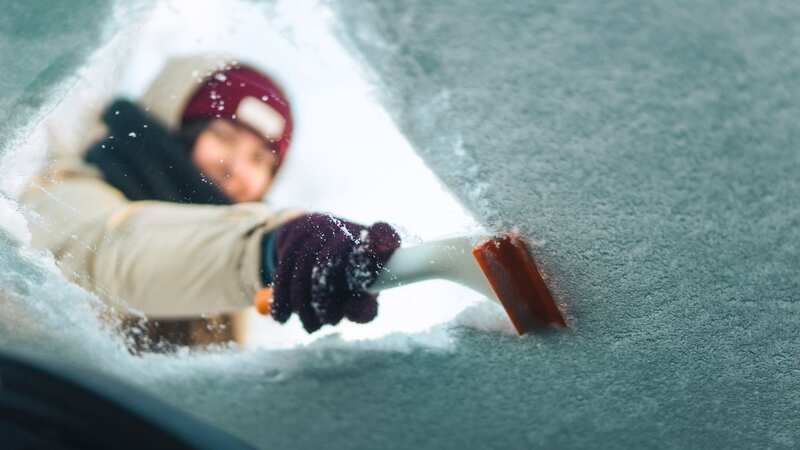 The expert warned against a common de-icing method (stock photo) (Image: Getty Images/iStockphoto)