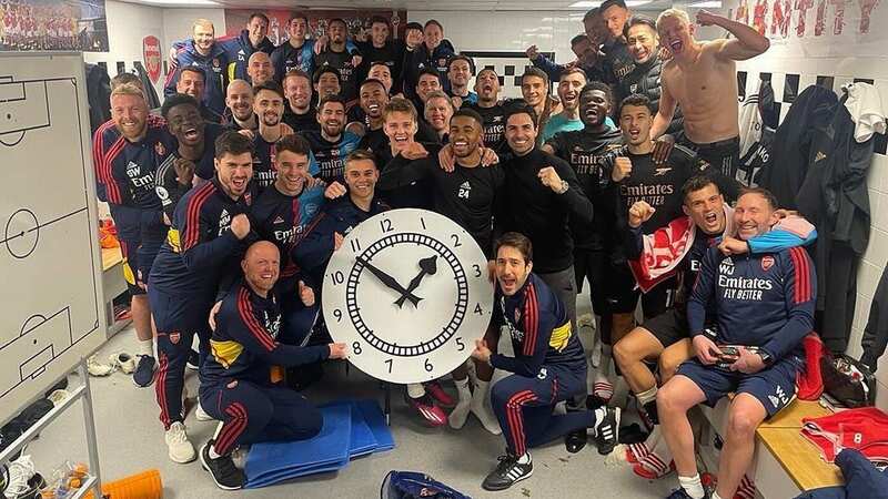 Arsenal theory behind clock photo in dressing room after Fulham win emerges