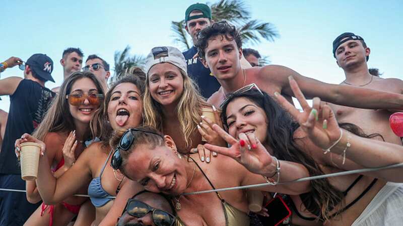 Spring breakers in Cancun despite the warnings from the US government to try and stay away (Image: Getty Images)
