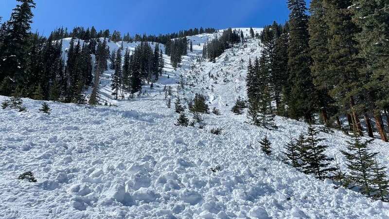Colorado has been hit by two fatal avalanches this weekend (Image: @COAvalancheInfo)