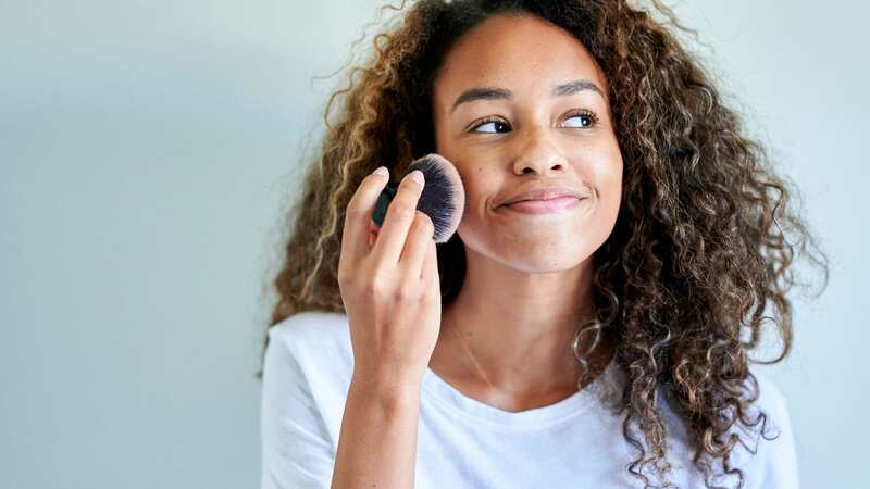 The powder comes in six different shades (Image: Getty Images/Westend61)