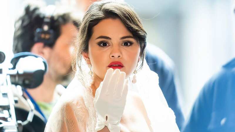 Selena posted photos in a wedding dress