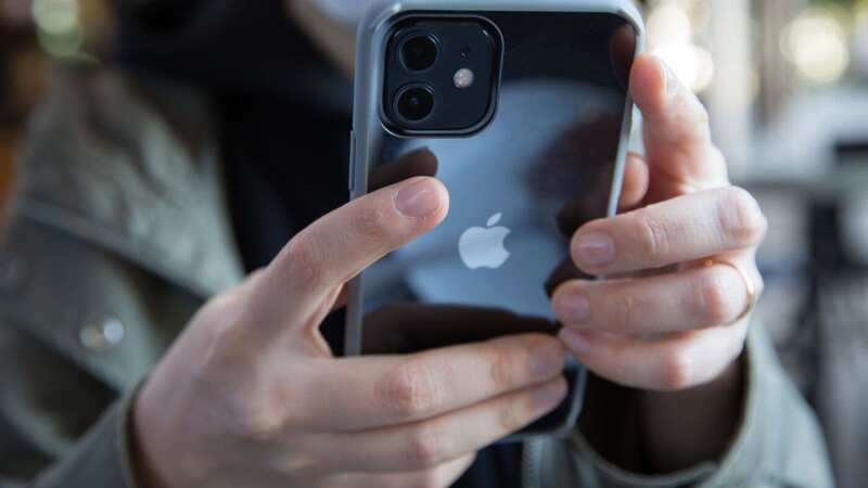 iPhone users should check their subscriptions (Image: SOPA Images/LightRocket via Getty Images)