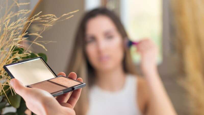 Makeup fans were baffled by this easy hack that eliminates orange tones (Image: Getty Images/iStockphoto)