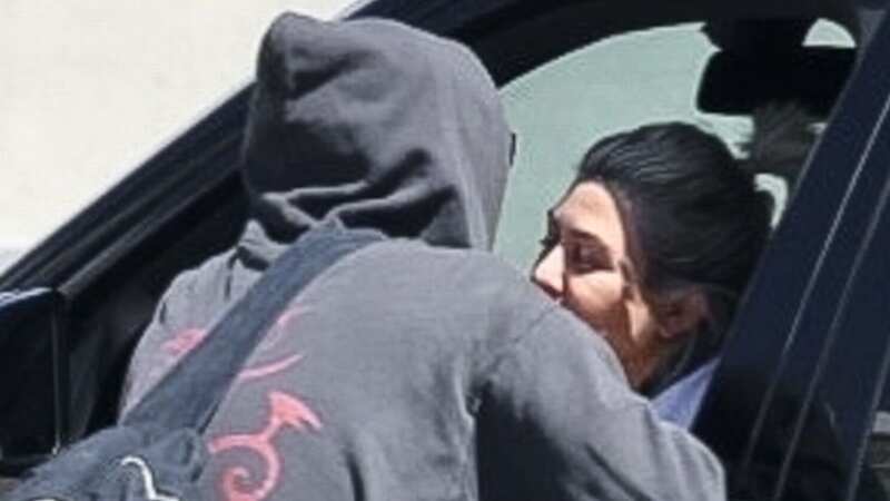 Kourtney Kardashian goes makeup-free in rare unedited snaps