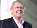 Singer John Farnham rushed to hospital months after cancer removal surgery eiqreidrqiqtuinv