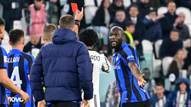 Romelu Lukaku receives his second yellow and a red card vs Juventus (Image: Getty Images)