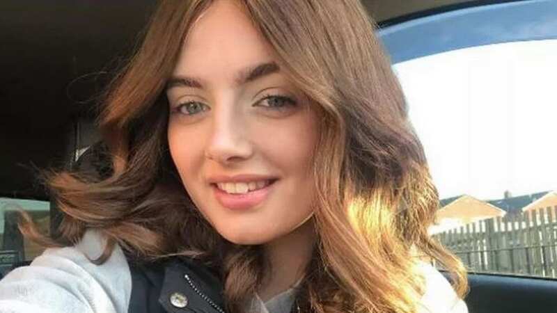Molly Hinchliffe, 18, died just a week after beating cancer and finishing chemotherapy (Image: Go Fund Me)
