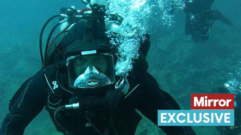 Ross Kemp during underwater dive (Image: © A&E Television Networks 1996-2023. All rights reserved.)