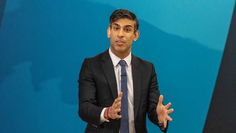 Rishi Sunak is reportedly hopeful that by waiting longer, he can turn around the struggling Tories